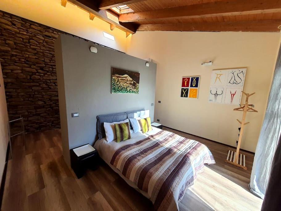 Villa Cristallo Private Apartment Fontanelice Kültér fotó